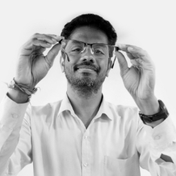 Vinod Daggula - Senior UI-UX Designer